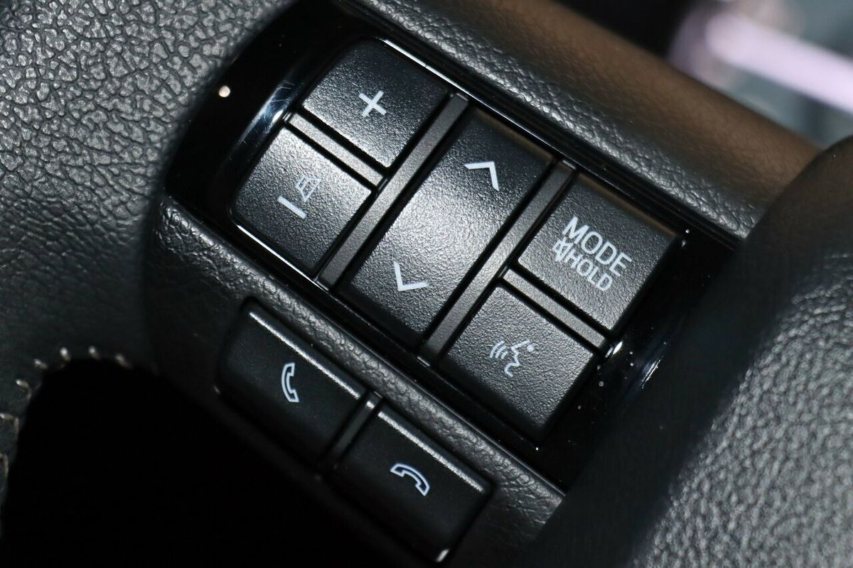 2021 Toyota Hilux SR5 GUN126R 4X4