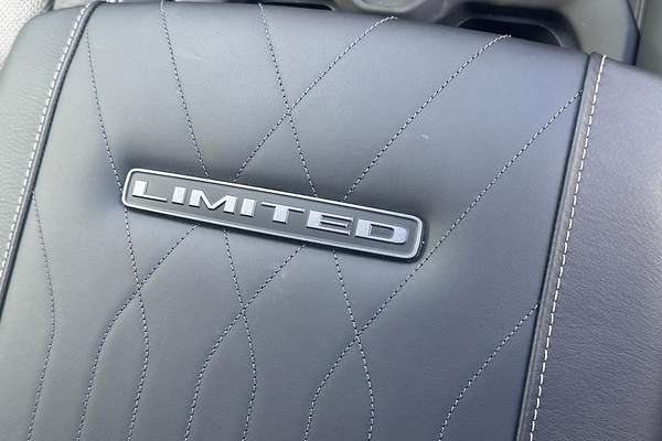 2024 RAM 1500 Limited DT 4X4
