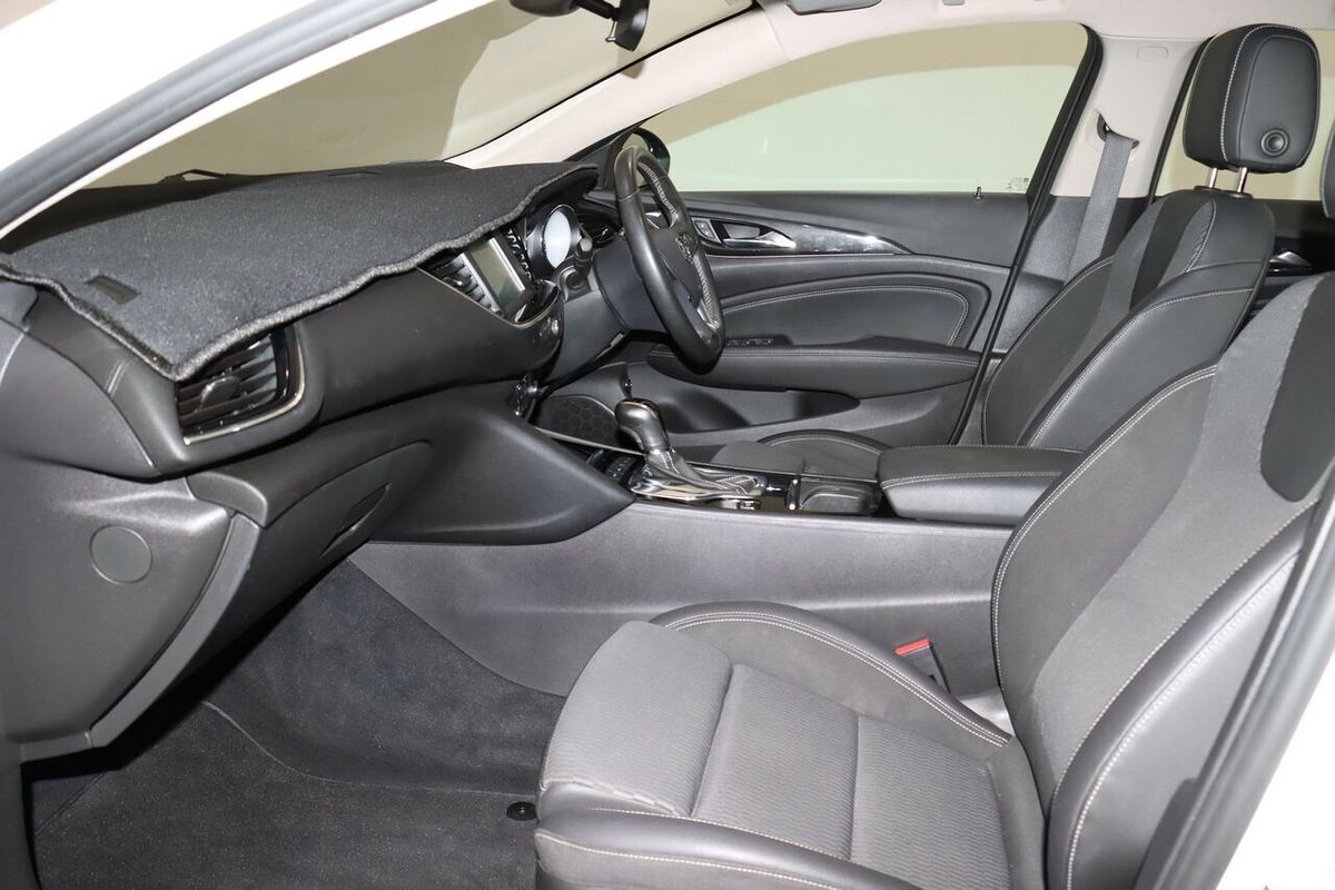 2018 Holden Commodore RS ZB