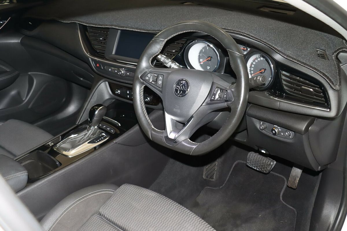 2018 Holden Commodore RS ZB