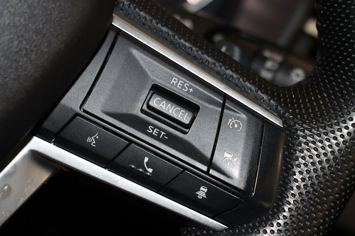 2023 Mitsubishi Outlander LS ZM
