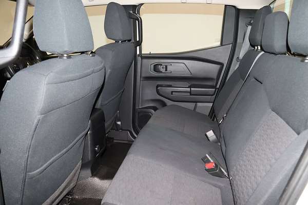 2024 Mitsubishi Triton GLX MV 4X4