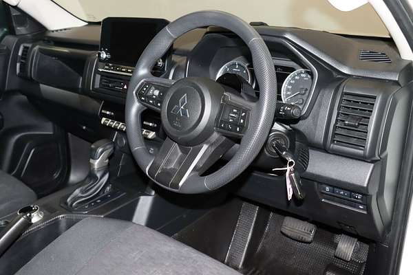 2024 Mitsubishi Triton GLX MV 4X4