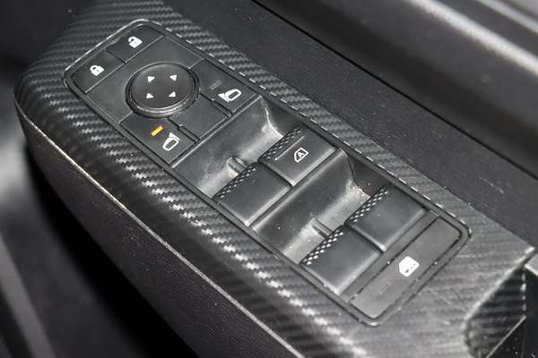 2024 Mitsubishi Triton GLX MV 4X4
