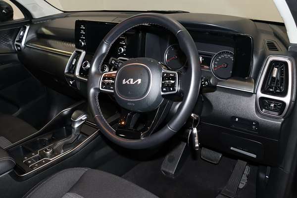 2023 Kia Sorento S MQ4