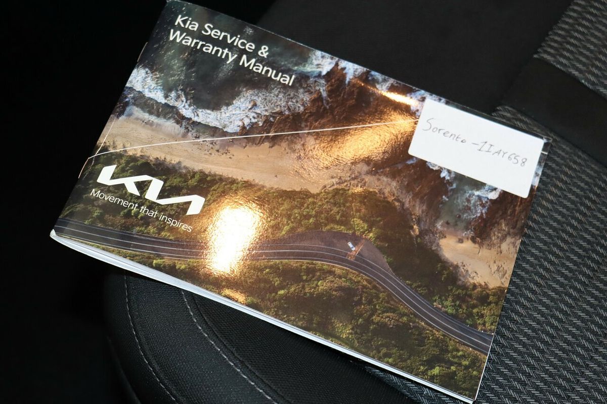 2023 Kia Sorento S MQ4