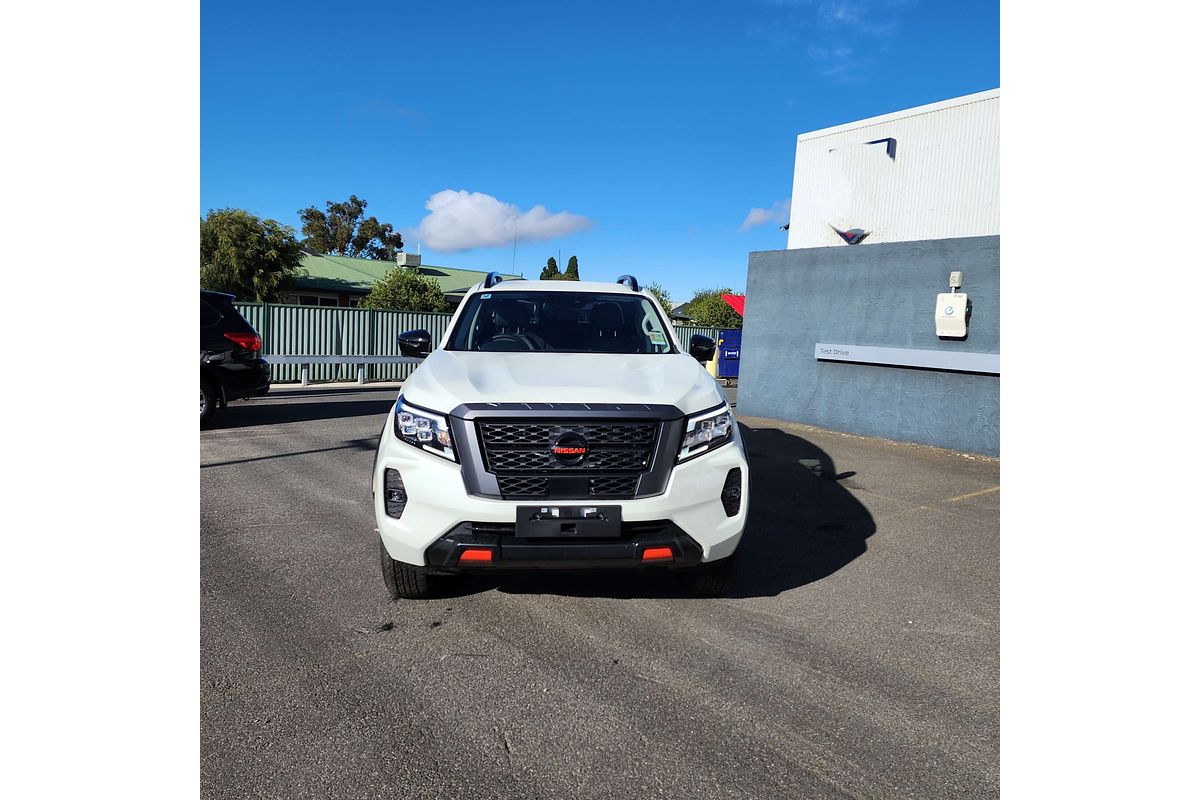 2025 Nissan Navara PRO-4X D23 4X4