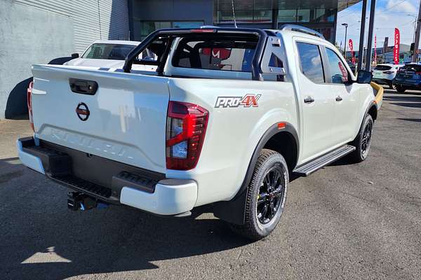 2025 Nissan Navara PRO-4X D23 4X4