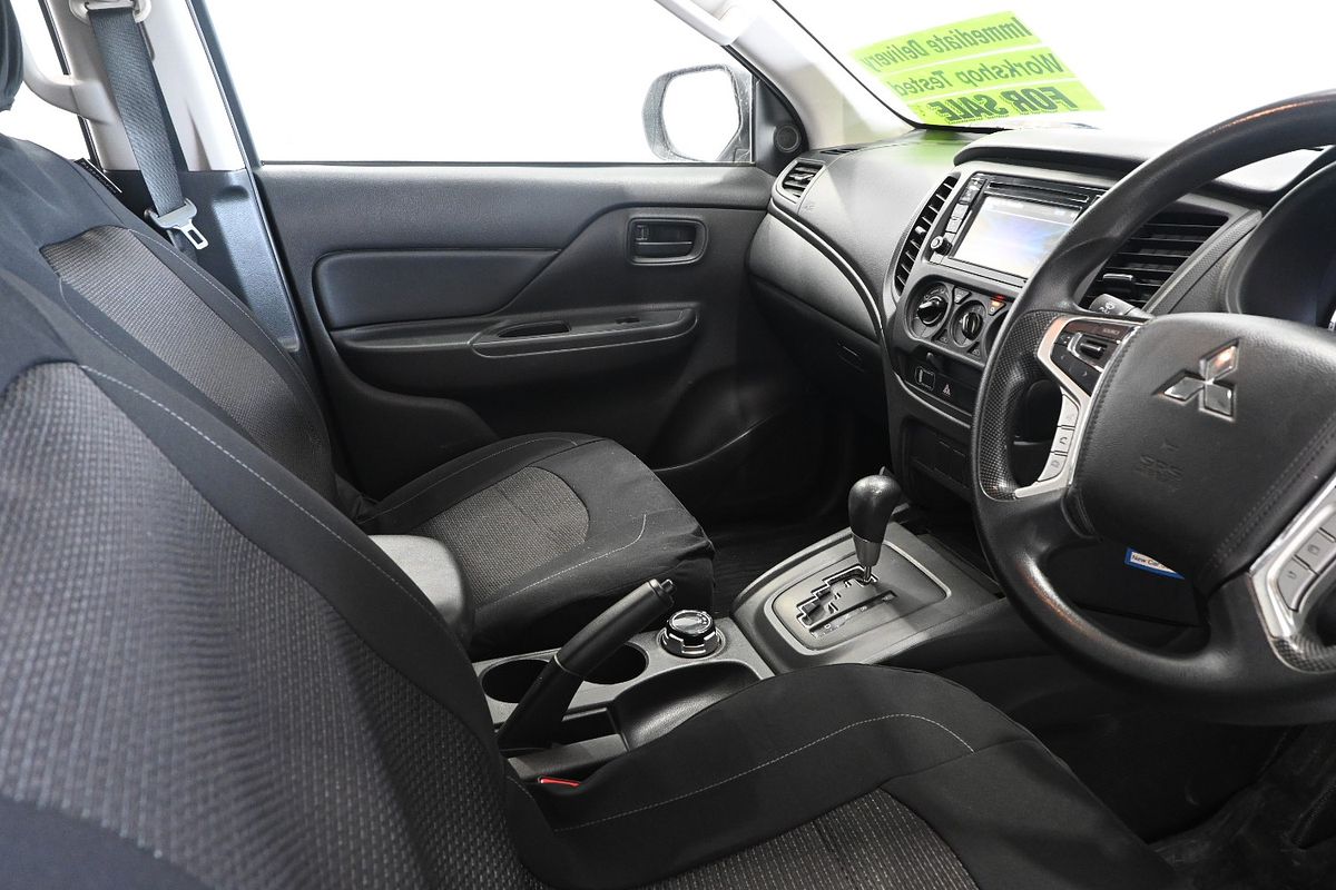 2021 Mitsubishi Triton GLX MR 4X4