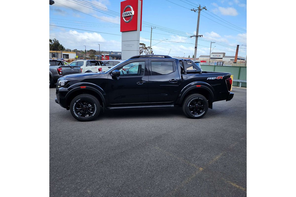 2025 Nissan Navara PRO-4X D23 4X4
