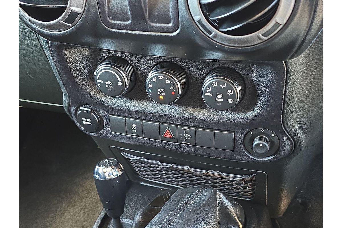 2015 Jeep Wrangler Sport JK