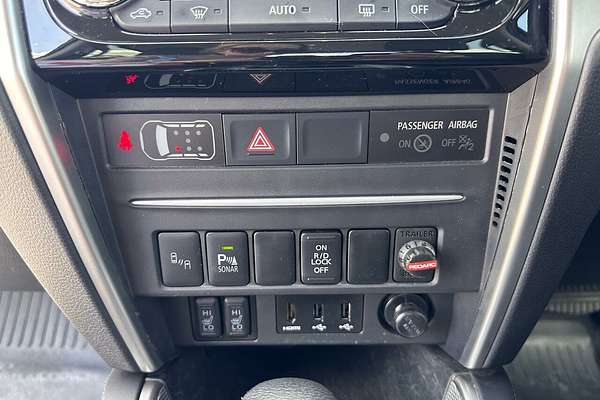 2023 Mitsubishi Triton GSR MR 4X4