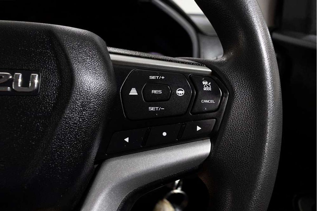 2021 Isuzu D-Max 4X2 Crew Cab Chassis SX Automatic