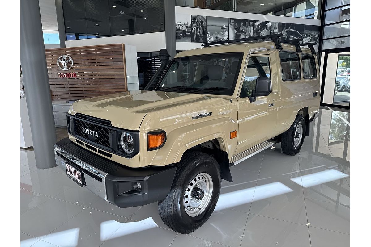 2023 Toyota Landcruiser GXL Troopcarrier VDJL78R
