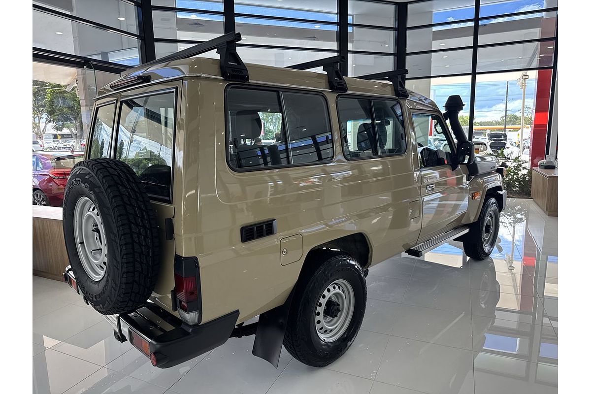 2023 Toyota Landcruiser GXL Troopcarrier VDJL78R