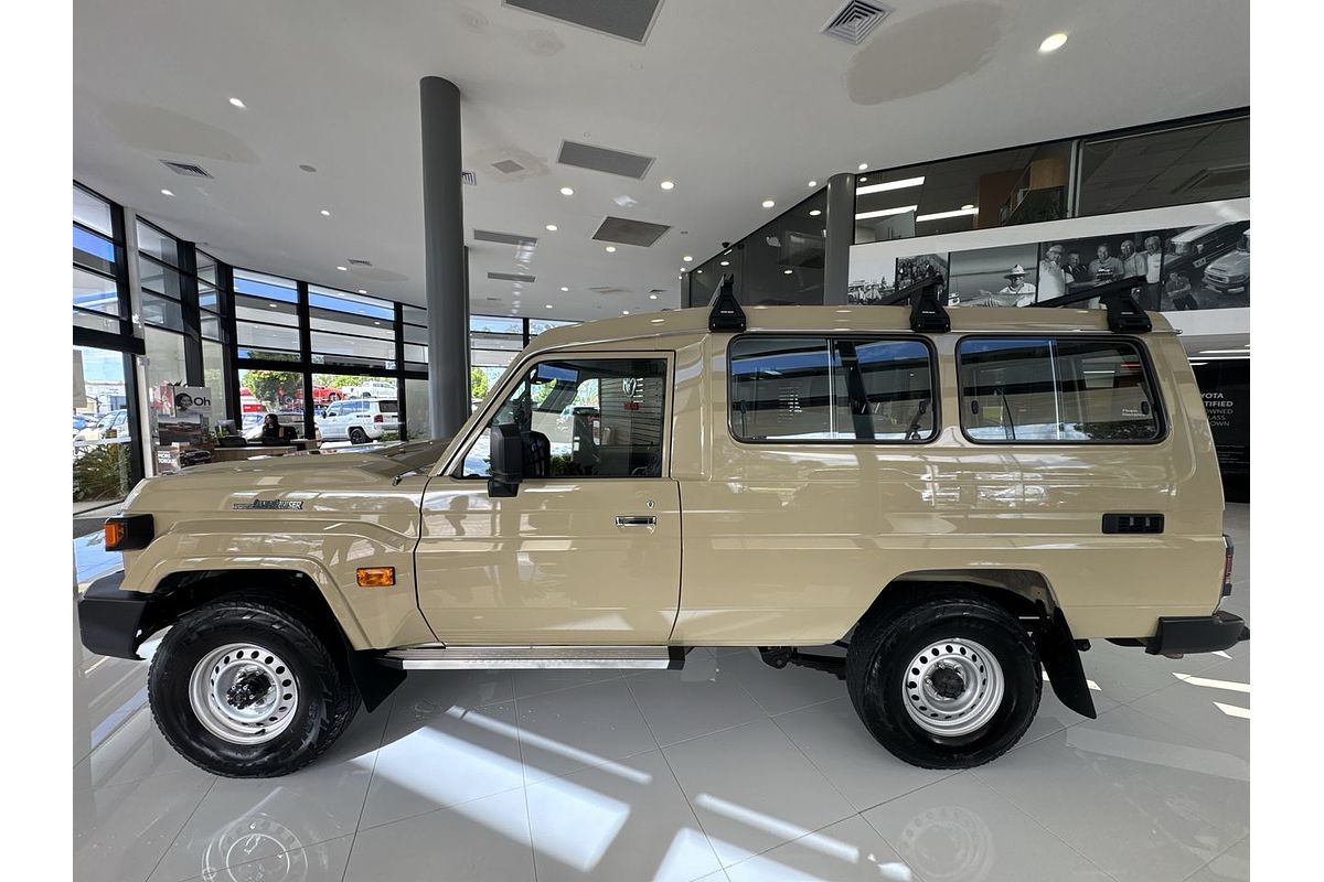 2023 Toyota Landcruiser GXL Troopcarrier VDJL78R