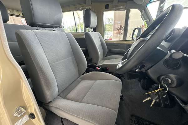 2023 Toyota Landcruiser GXL Troopcarrier VDJL78R