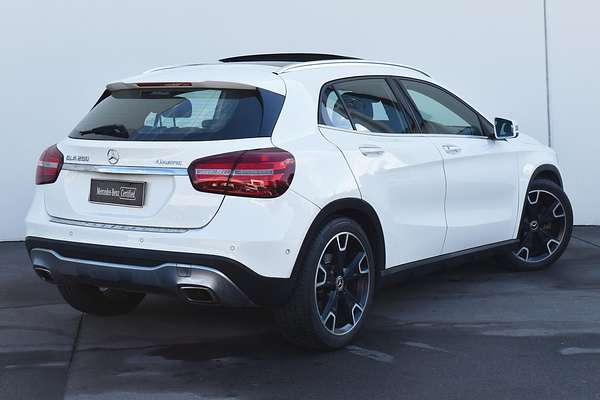 2018 Mercedes-Benz GLA-Class GLA250 X156