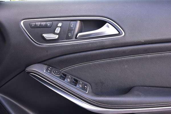 2018 Mercedes-Benz GLA-Class GLA250 X156
