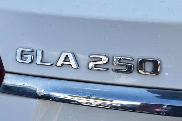 2018 Mercedes-Benz GLA-Class GLA250 X156