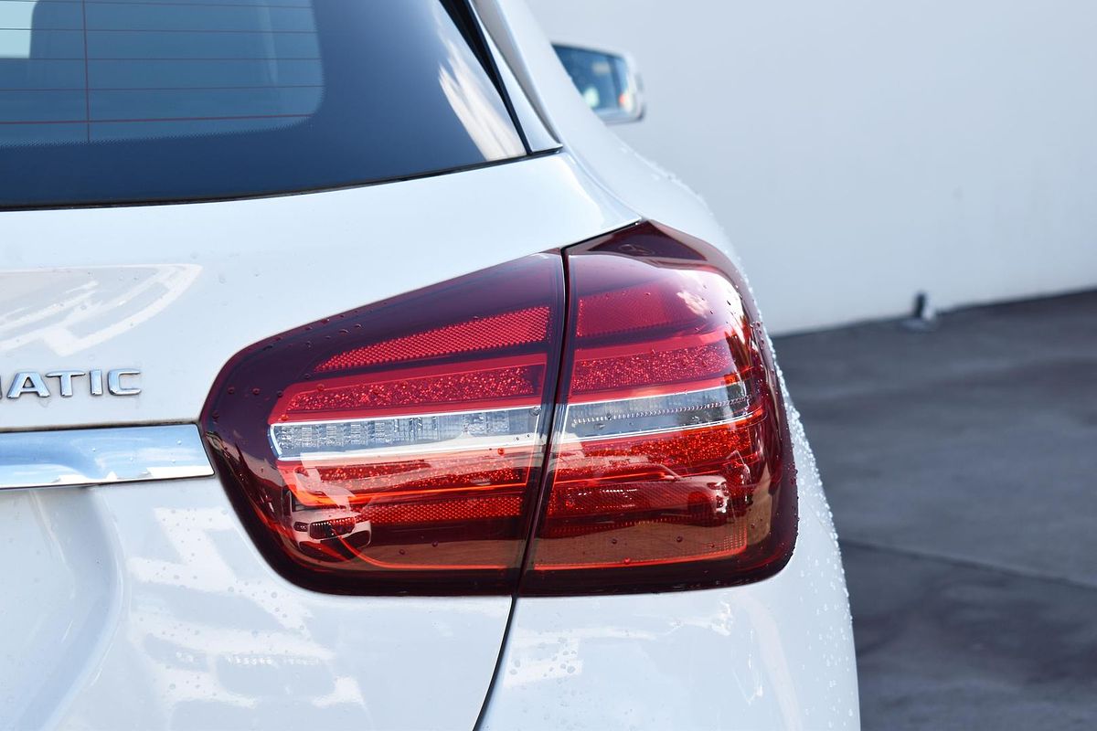 2018 Mercedes-Benz GLA-Class GLA250 X156