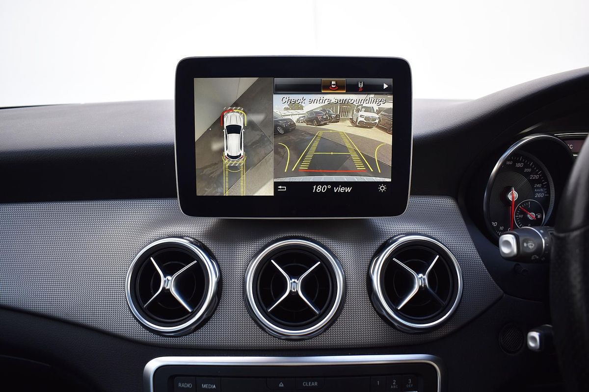 2018 Mercedes-Benz GLA-Class GLA250 X156