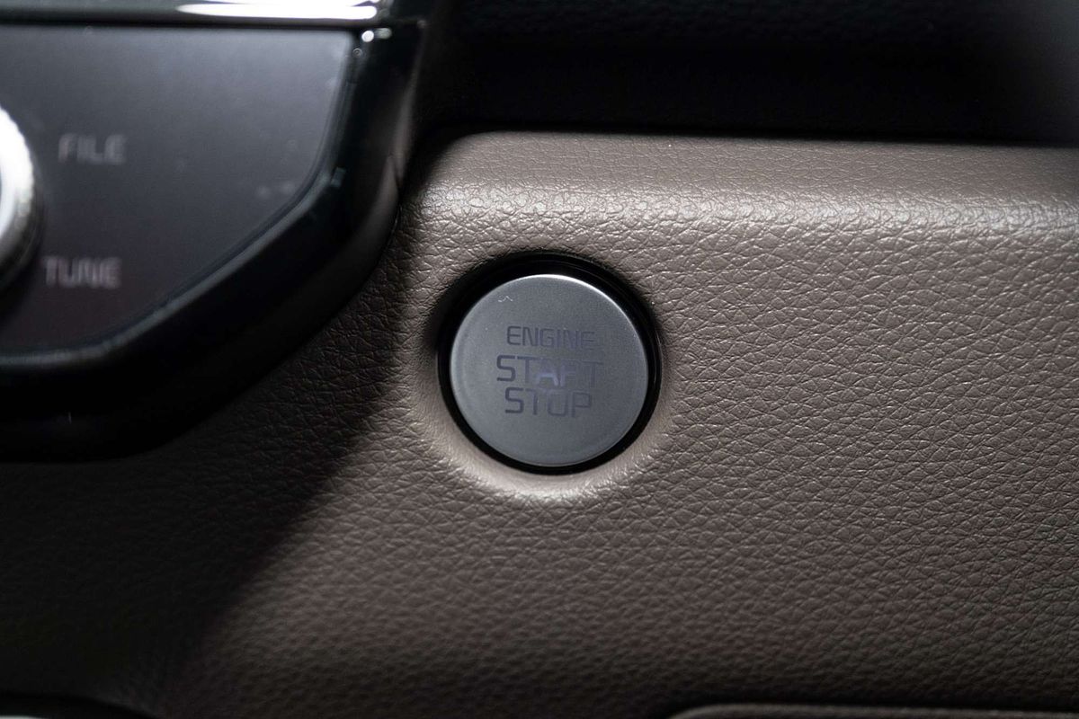 2025 Kia Carnival GT-Line KA4 PE