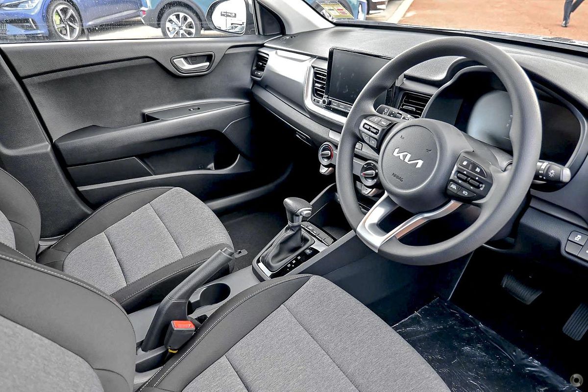2025 Kia Stonic S YB