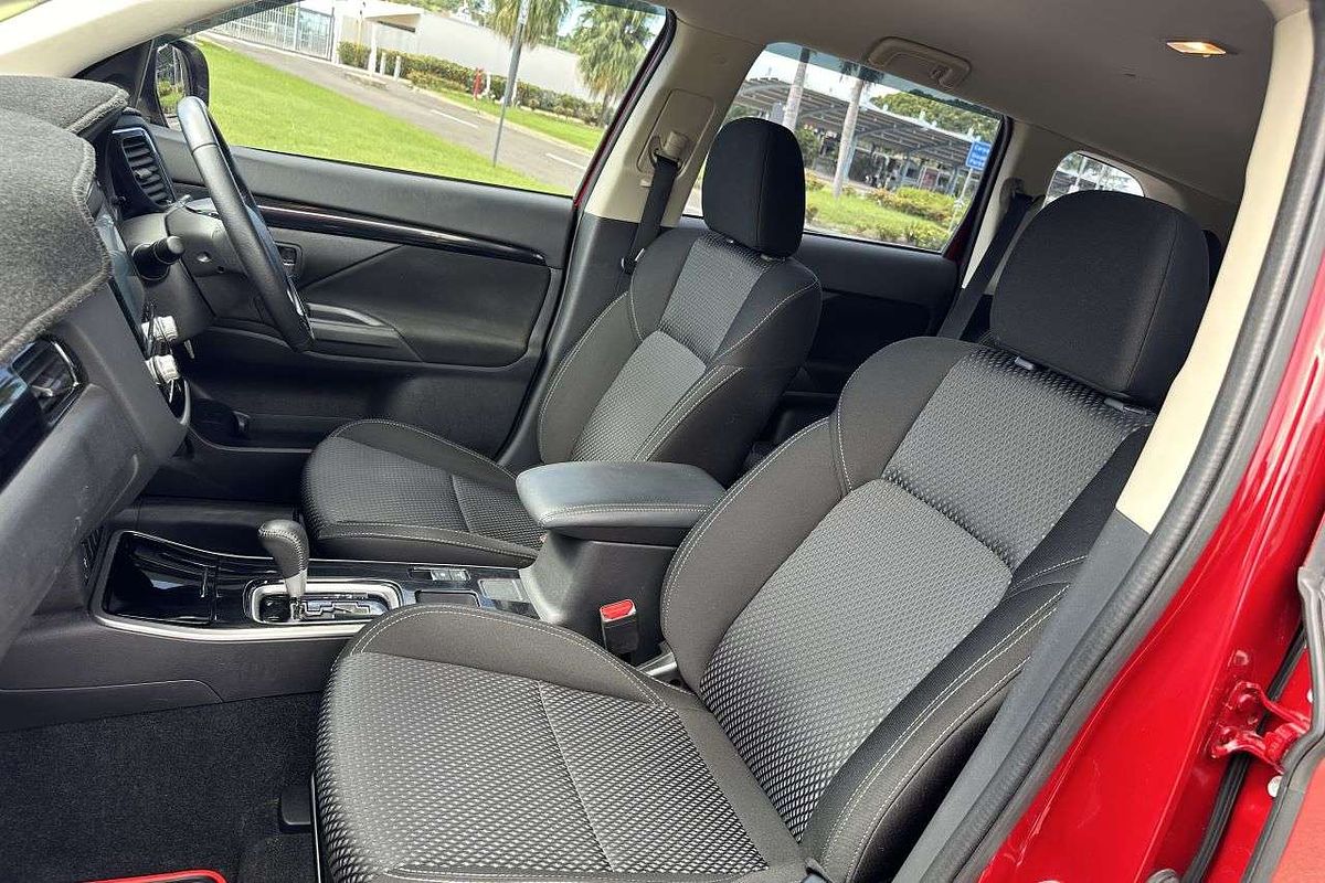 2019 Mitsubishi Outlander ES ZL