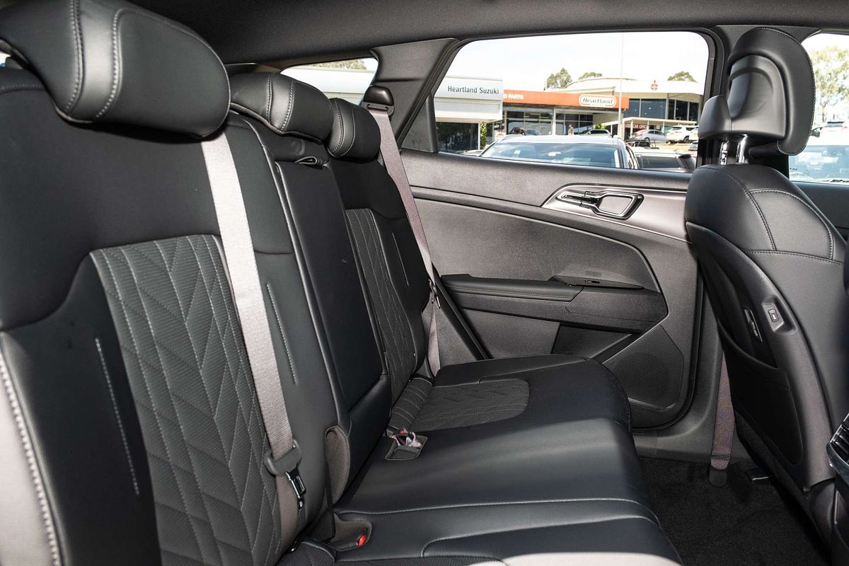 2025 Kia Sportage SX+ NQ5