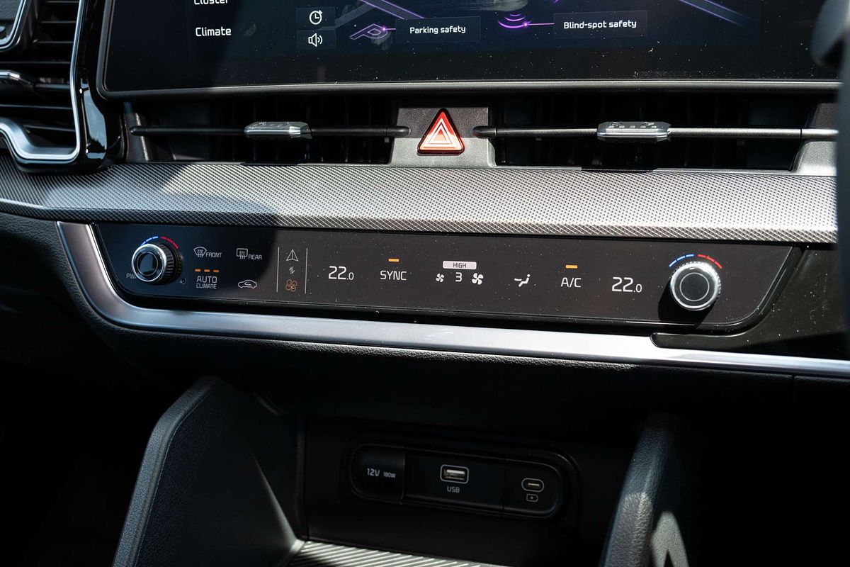 2025 Kia Sportage SX+ NQ5