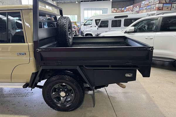 2024 Toyota LANDCRUISER GXL GDJL79R