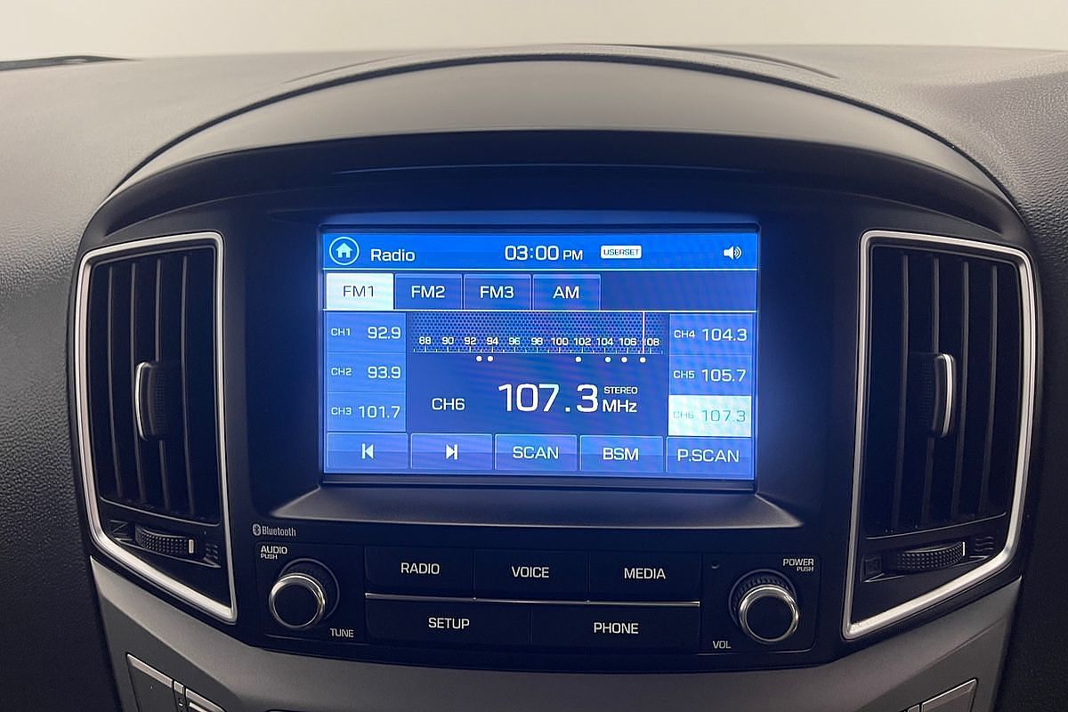 2017 Hyundai iMax TQ3-W Series II