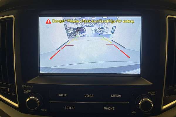 2017 Hyundai iMax TQ3-W Series II