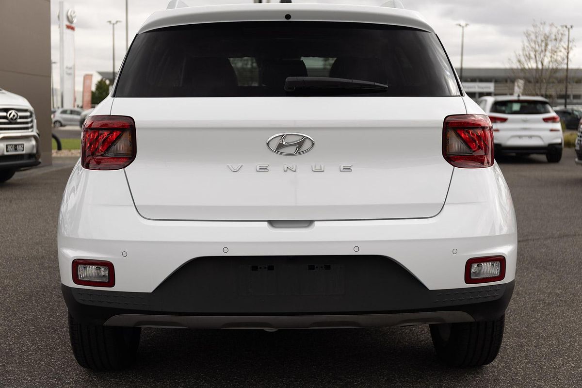 2024 Hyundai Venue Elite QX.V5