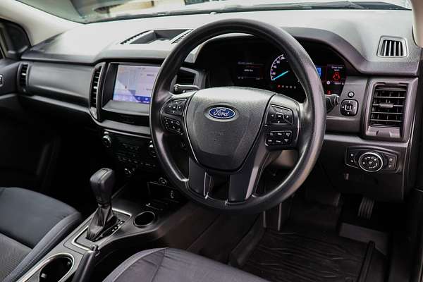 2022 Ford Everest Ambiente UA II