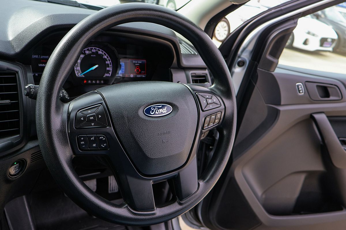 2022 Ford Everest Ambiente UA II