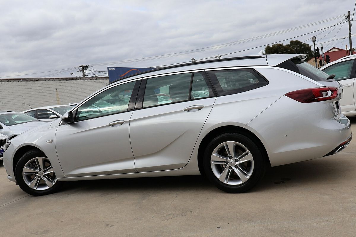 2020 Holden Commodore LT ZB