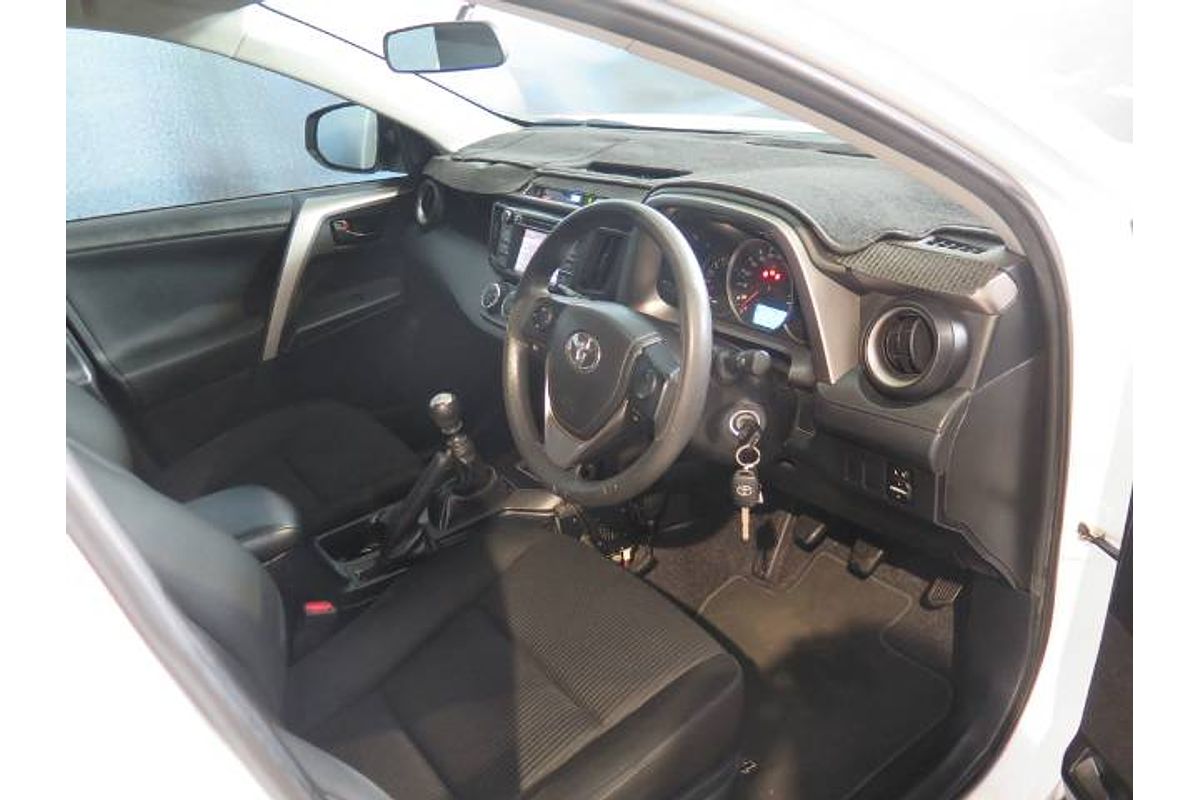2016 Toyota RAV 4