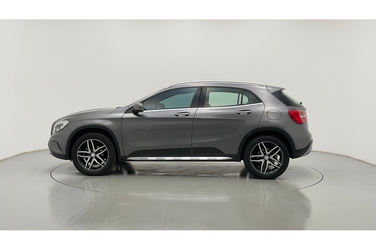 2016 Mercedes-Benz GLA-Class GLA180 X156