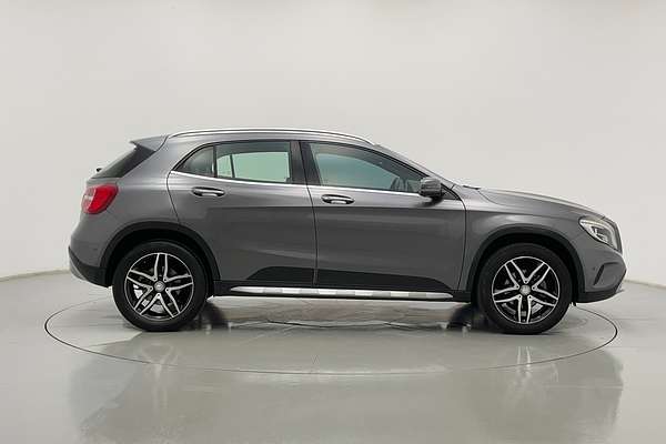 2016 Mercedes-Benz GLA-Class GLA180 X156