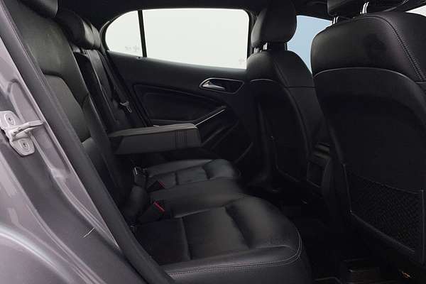 2016 Mercedes-Benz GLA-Class GLA180 X156