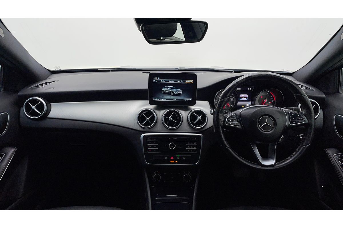 2016 Mercedes-Benz GLA-Class GLA180 X156
