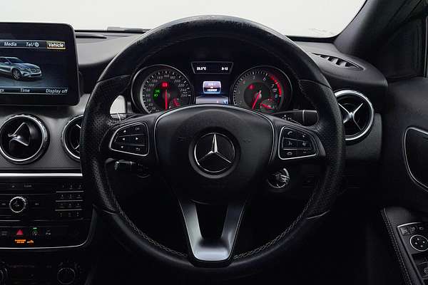 2016 Mercedes-Benz GLA-Class GLA180 X156