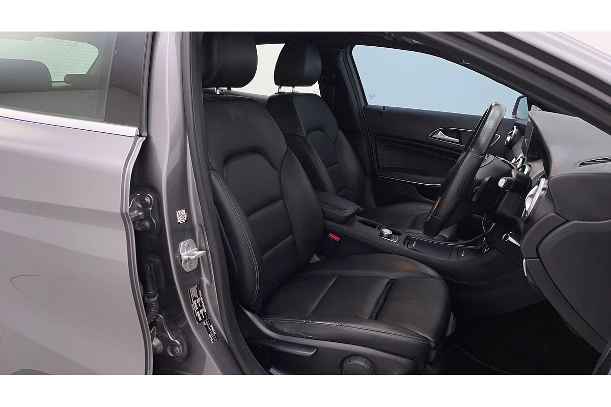 2016 Mercedes-Benz GLA-Class GLA180 X156