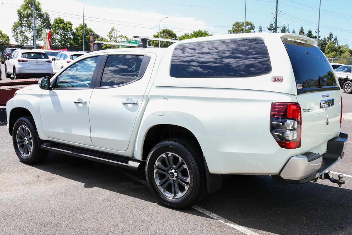 2023 Mitsubishi Triton GLS MR 4X4