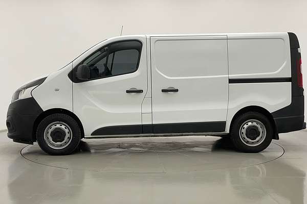 2020 Mitsubishi Express GLX SN LWB