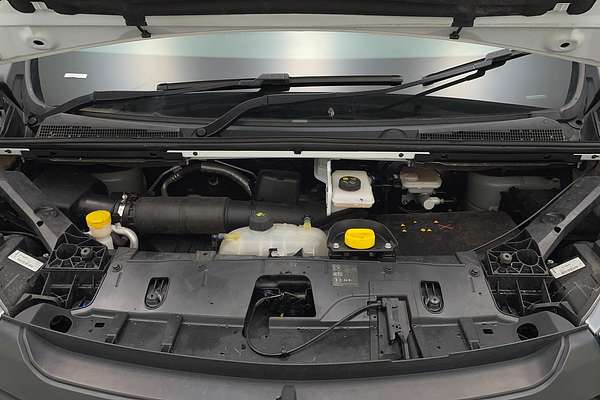 2020 Mitsubishi Express GLX SN LWB