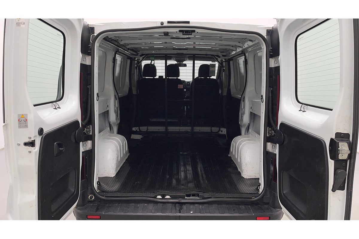 2020 Mitsubishi Express GLX SN LWB