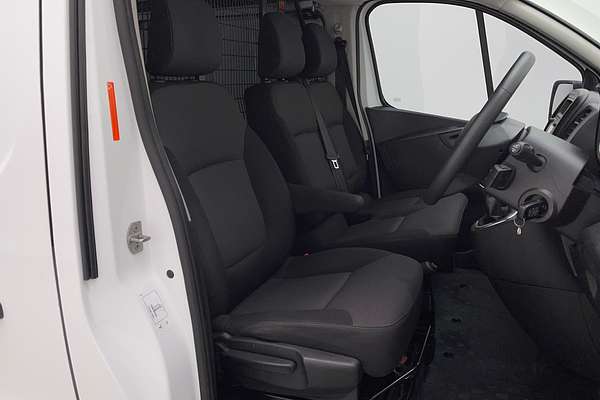 2020 Mitsubishi Express GLX SN LWB